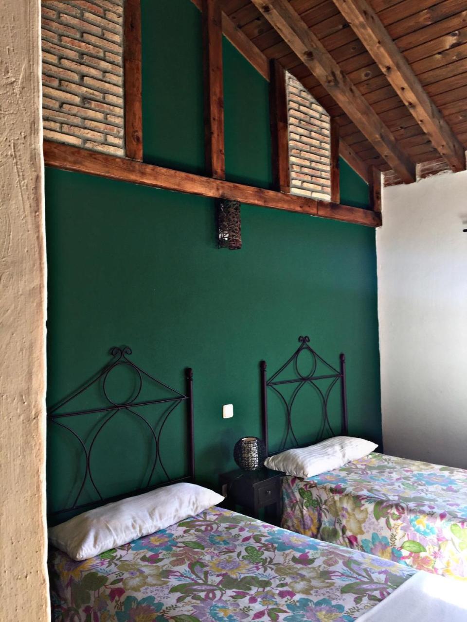 El Corral De Concejo Guest House Horcajuelo de la Sierra Exterior foto